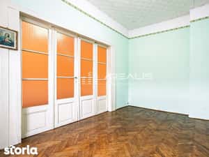 Apartament 2 camere ultracentral, cu loc de parcare — miniatura 4