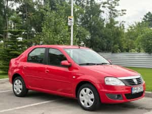 Dacia Logan , 72.000 km  , model Laureat , an 2009 — miniatura 9