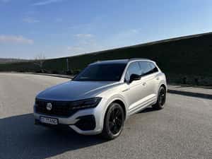Volkswagen Touareg Automată 286 HP Diesel — miniatura 2