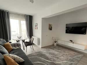 De închiriat apartament 2 camere , parter, Zona Tractorul — miniatura 3