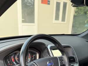 VOLVO XC60~D4~2.0~Diesel ~R Design~ 190 cp — miniatura 6
