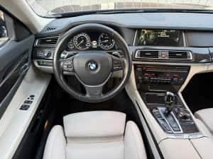 BMW 730 XDrive 258CP An Fabricatie 2014 95.000KM Full LED — miniatura 6