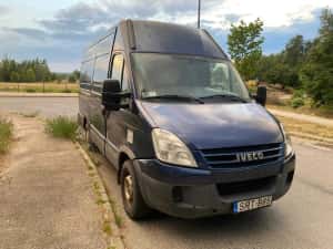 De vânzare șasiu Iveco Daily 35-12 cu platformă pentru transport auto. — miniatura 9