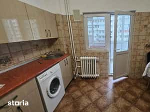 Titulescu/Victoriei/2 camere/balcon inchis/A.C — miniatura 4