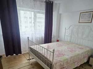 Titulescu/Victoriei/2 camere/balcon inchis/A.C — miniatura 5