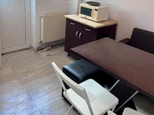 Universitate metrou complet mobilat utilat cu centrala termica proprie — miniatura 3