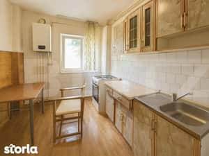 Apartament 3 camere, 2 bai, etaj 1, zona Cetate-liceul Sportiv — miniatura 4