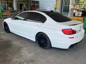 Bmw f10 3.0D 2012 — miniatura 3