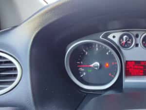 Ford Focus 2 face lift 1.6 tdi 109 cp an2010 — miniatura 8