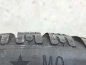 Vând o anvelope de iarna pirelli 245 40 20  dot 3824 — miniatura 5