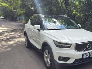 Volvo XC40 163 CP Automată - 75.263 km - Alb — miniatura 6