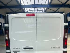 Renault Trafic 1.6 Diesel 2020 | 3 locuri | Posibilitate flotă / mai multe autoutilitare disponibile — miniatura 4