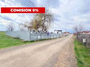 Vânzare teren 1.367 mp – strada Prieteniei – zonă în dezvoltare — miniatura 1