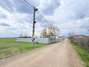 Vânzare teren 1.367 mp – strada Prieteniei – zonă în dezvoltare — miniatura 7