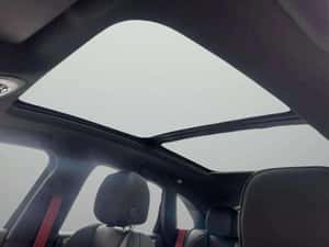 Porsche Macan 2024 în București — miniatura 4