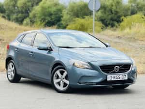 Volvo v40 MOMENTUM, 1.6 diesel, euro5, 2013