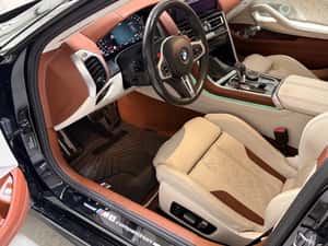 BMW M8 Berlină, vehicul second-hand, 2023 — miniatura 2