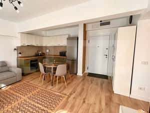 Apartament Prima Urbana, la prima inchiriere , parcare subterana — miniatura 2