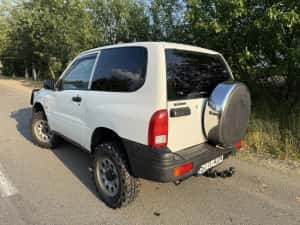 Suzuki Grand Vitara 1,6 Benzina 4x4 Automat — miniatura 4