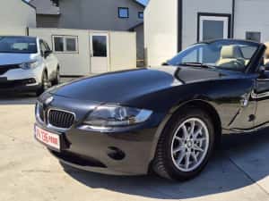 BMW Z4    Cabriolet
