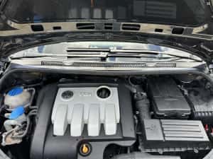 Golf 5 plus 1.9 tdi — miniatura 8