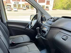 Mercedes benz vito 9 locuri fab 2013 2.2 diesel euro 5 aer conditionat — miniatura 8