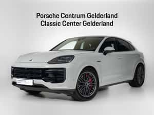 Porsche Cayenne Hibrid 740 cp - 15.163 km