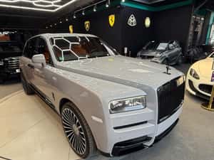 Rolls-Royce Cullinan 2019, 571 cp, 46.973 km — miniatura 1