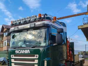 Camion cu macara Scania R420 8X2 Euro 5