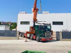 Camion cu macara Scania R420 8X2 Euro 5 — miniatura 3
