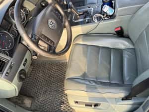 Volkswagen Touareg SUV 2005 — miniatura 4