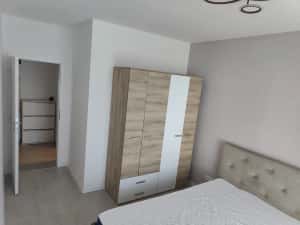 Inchiriez apartament 2 camere,decomandat, pt.doua studente (medicina, universitate), City of Mara, C — miniatura 4