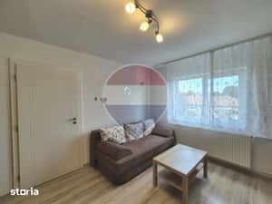 Garsonieră de închiriat centru, renovată, mobilată si complet utilată — miniatura 5