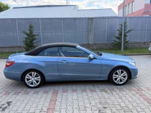 Mercedes E200-Cabrio-Automat-Impecabil-Variante Auto — miniatura 5