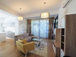 Apartament cu 3 camere mobilat | loc de parcare