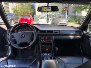 Mercedes-Benz W124 — miniatura 9