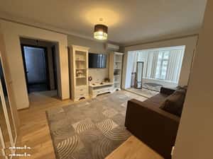 Inchiriez apartament  2 camere ultracentral