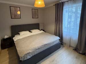 Inchiriez apartament  2 camere ultracentral — miniatura 6