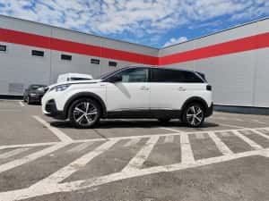 PEUGEOT 5008 GT Line 1.6 THP 165CP S&S EAT6 — miniatura 4