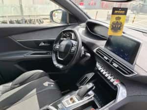 PEUGEOT 5008 GT Line 1.6 THP 165CP S&S EAT6 — miniatura 8
