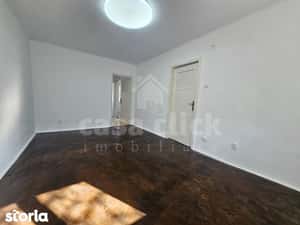 Apartament cu 3 camere – etaj intermediar, zonă ultracentrală Spicu — miniatura 4