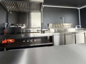 Rulota Burger In Stoc Si La Comanda, Posibilitate Leasing, Rulota Comerciala Premium Street Food Echipata Complet — miniatura 4
