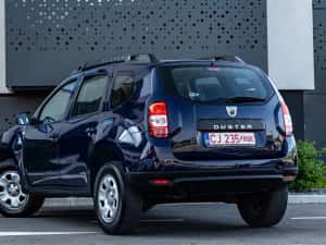 Dacia Duster 1.2 Benzina 125 cp /66.000 km Laureat/Garantie/Rate — miniatura 6