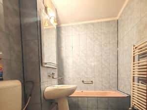 Apartament 2 camere Gavana 3, etaj 3, decomandat, 60 mp, centrala — miniatura 6