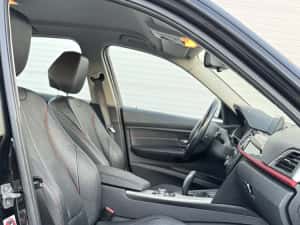 BMW 320d xDrive 4x4  M-Power 184CP Automat 2013 E5 Faruri Laser Navigatie Piele PrimPropietar. Foarte intretinut. — miniatura 7