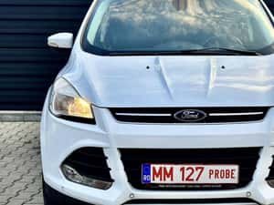 FORD KUGA AUTOMATA — miniatura 5
