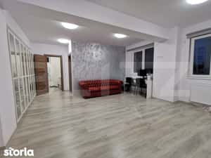 Apartament 2 camere ,loc de parcare + boxa , zona 9 mai — miniatura 3