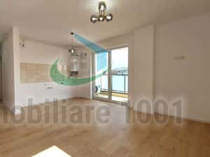 Apartament 3 camere, etaj 3, imobil nou, finisat, cu loc de parcare — miniatura 4