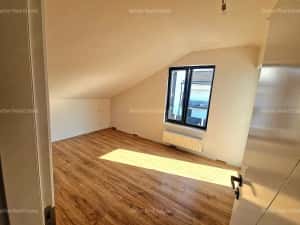 Locuință P+M în zona Bulevardului 1 Mai 4 Camere Spațioase — miniatura 4