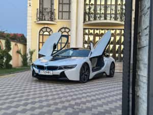 2015 BMW i8 plug in hybrid — miniatura 2